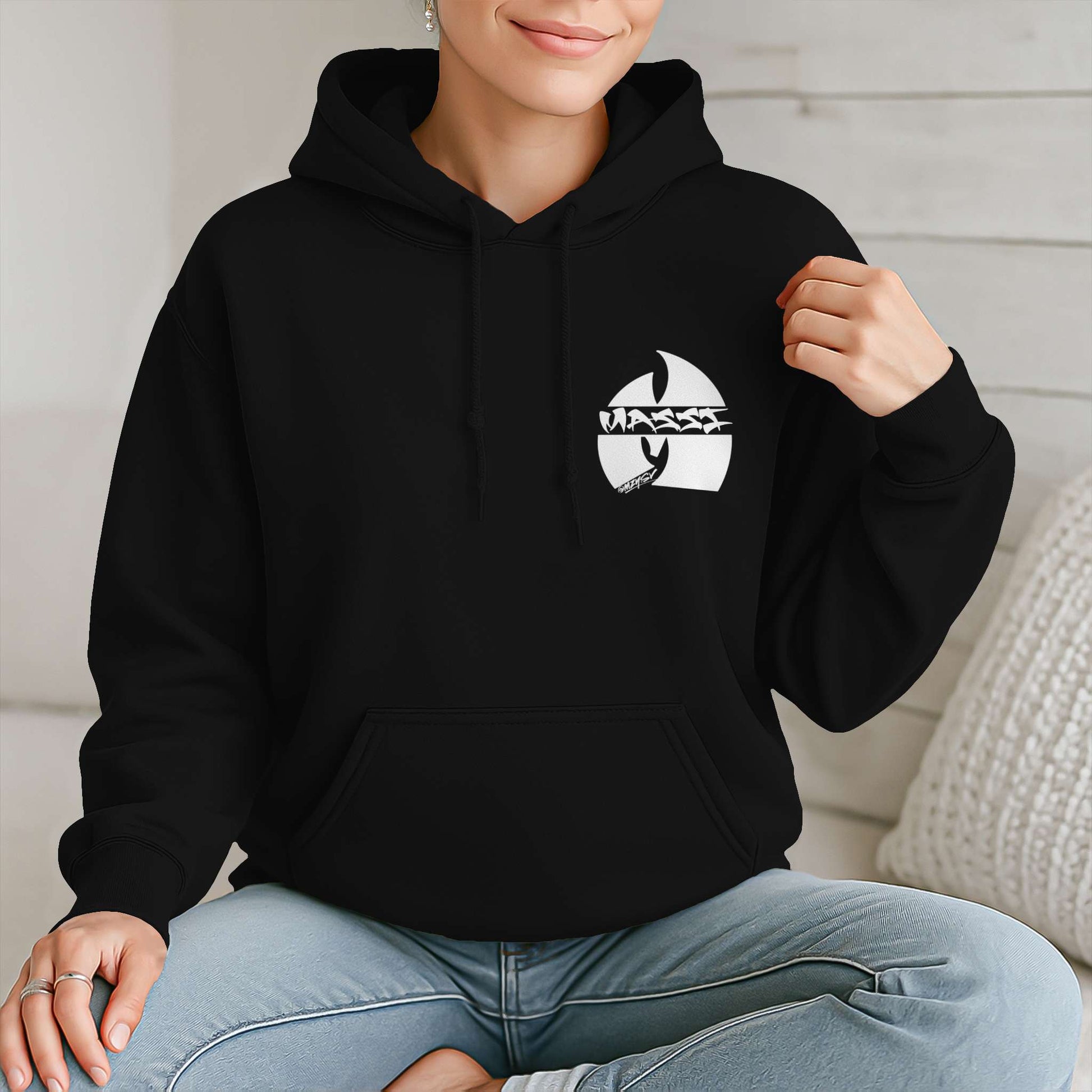 WU-Massi / Gildan Heavy Blend Hoodie 